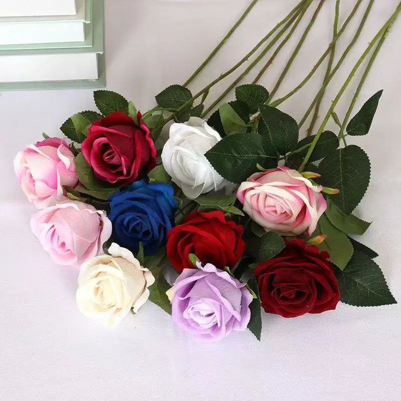 Künstlicher Roter Rosenzweig – Realistische Dekorative Rosen