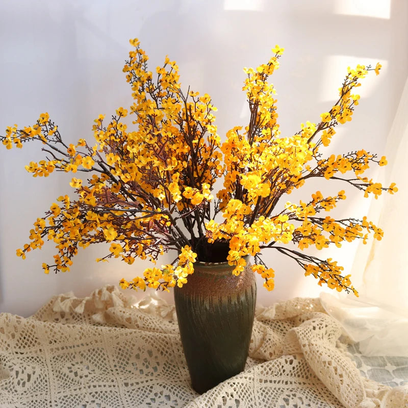 Künstliche Kirschblüten mit Schleierkraut – Dekorative Blumenzweige