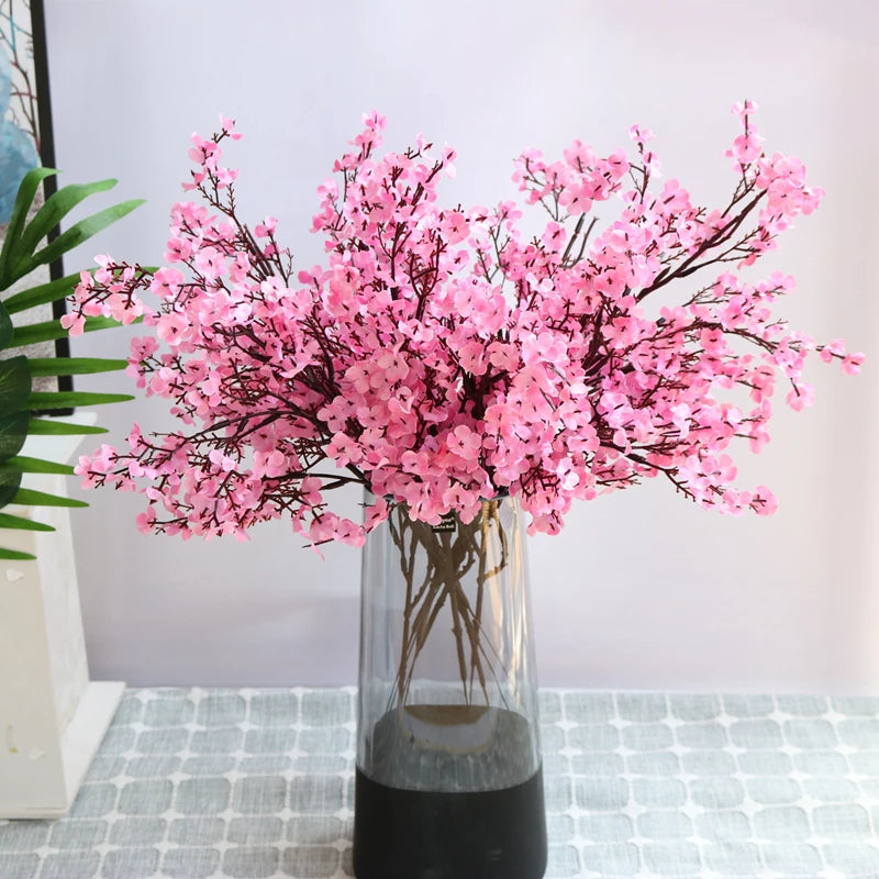 Künstliche Kirschblüten mit Schleierkraut – Dekorative Blumenzweige