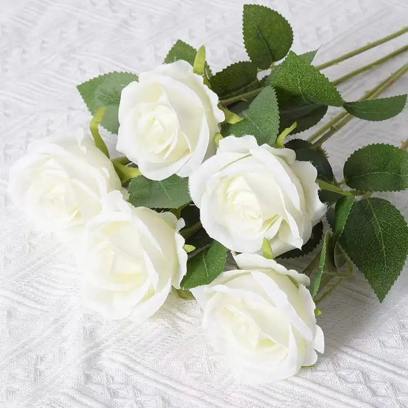 Künstlicher Roter Rosenzweig – Realistische Dekorative Rosen