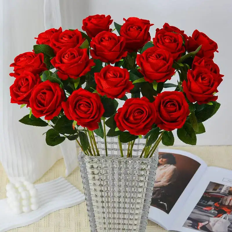 Künstlicher Roter Rosenzweig – Realistische Dekorative Rosen